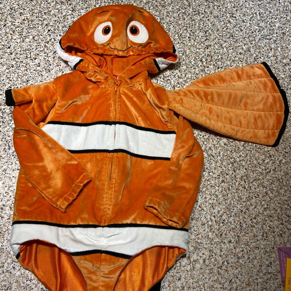 Toddler Finding Nemo Costume
